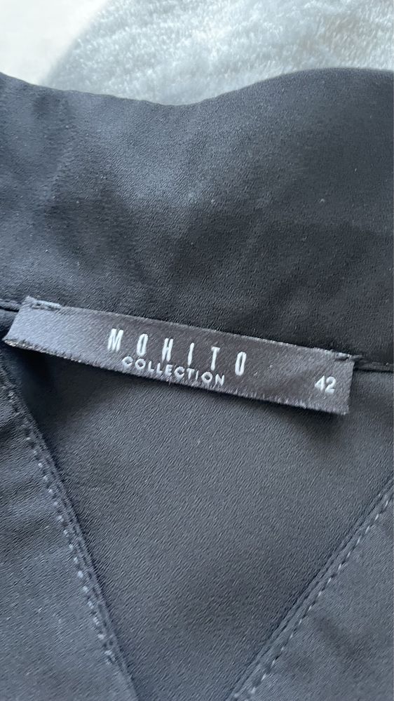 Prosta koszula bez rekawow Mohito XL/42 czarna