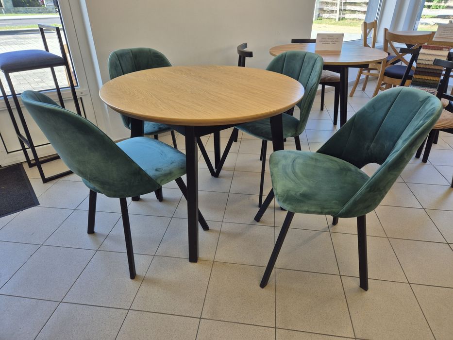 Wyprzedaż! Stół okrągły rozkładany, fornir dębowy + 4 krzesła