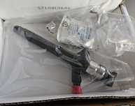 Toyota Avensis 2.0 RAV4 2.2 D4-d wtrysk wtryskiwacz Denso DCRI107690
