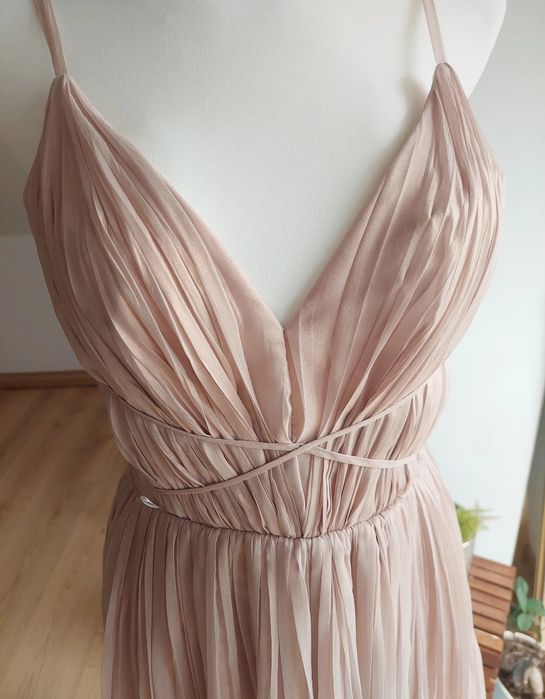 Sprzedam sukienkę firmy Lou model Zoya długa opalizujące złota