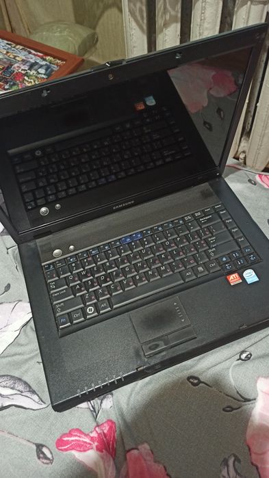 Ноутбук Самсунг R60 Plus