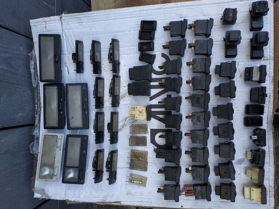 Кнопка,включателі,плафон салона VW Транспортер,Пассат Б3,Б4,Гольф 2-3