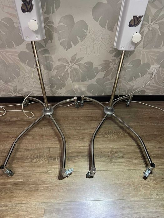 Лампа стійки Viola НО-АФ-LED для лікування жовтяниці