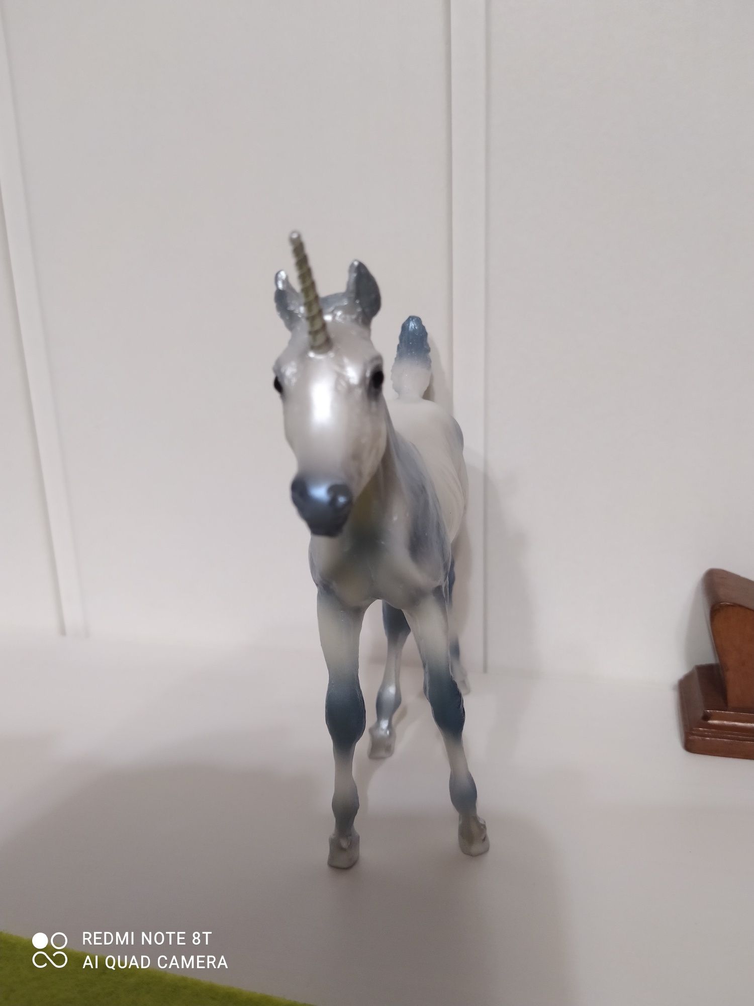 Breyer Traditional Caspian; źrebak źrebię, wycofany nowy, jednorożec