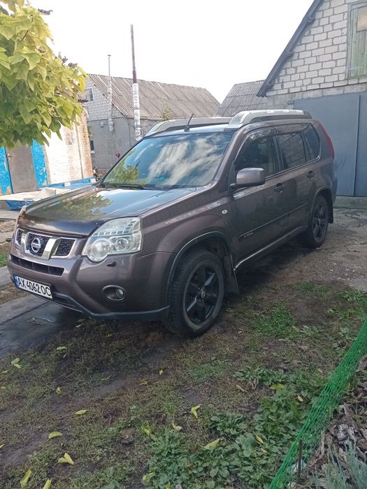 Ниссан Х-трейл т31
