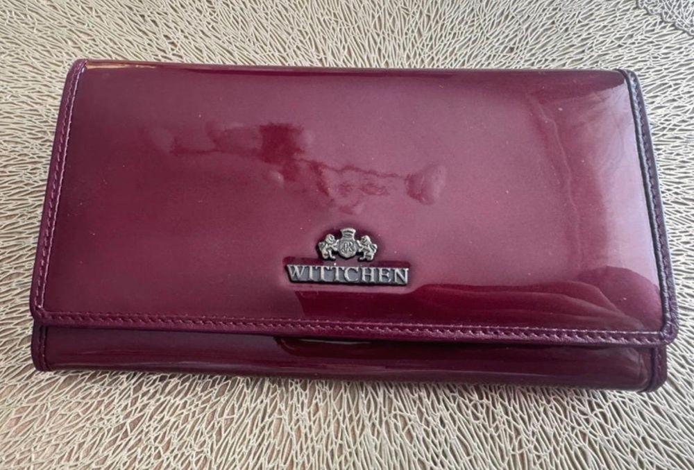 Bordowy skórzany portfel Wittchen