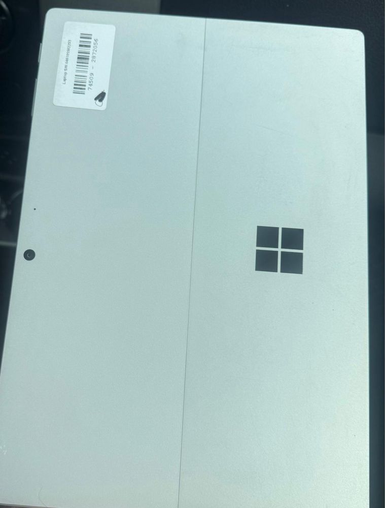 Microsoft Surface Pro 7 – i5, 8GB