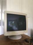 Monitor CRT kineskopowy Samsung Samtron 76E retrogaming