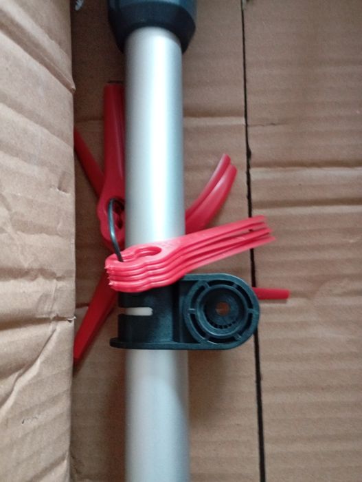 Bezprzewodowa podkaszarka do trawy MASKO