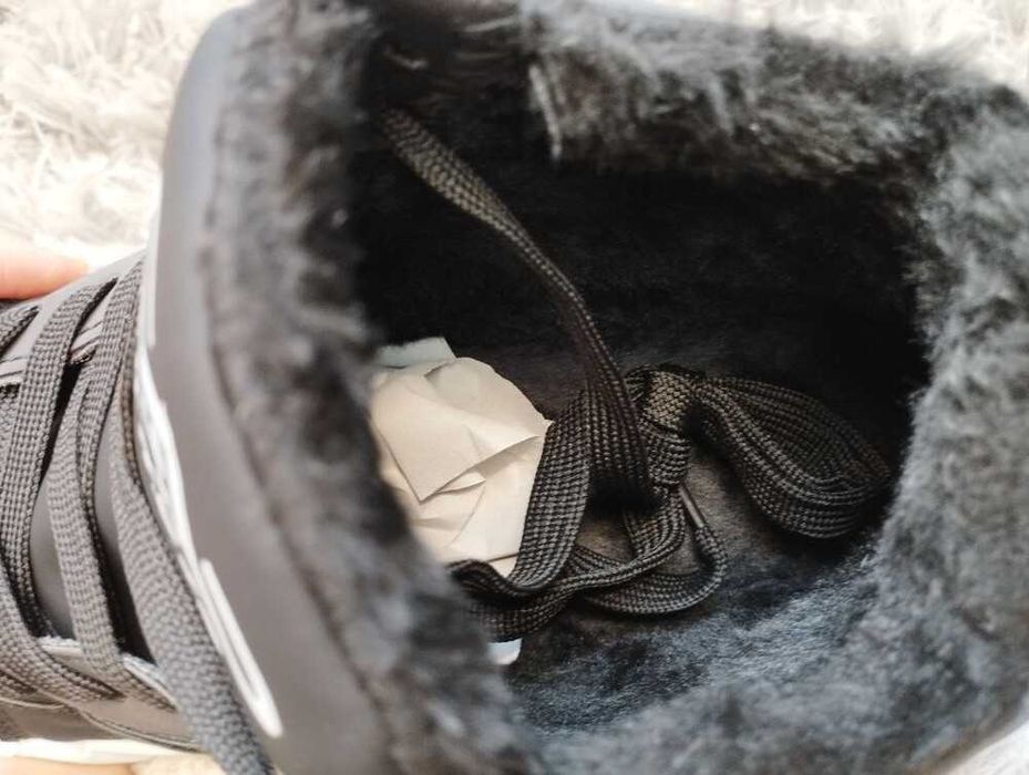 Жіночі чорні зимові кросівки, черевики, 36-39рр