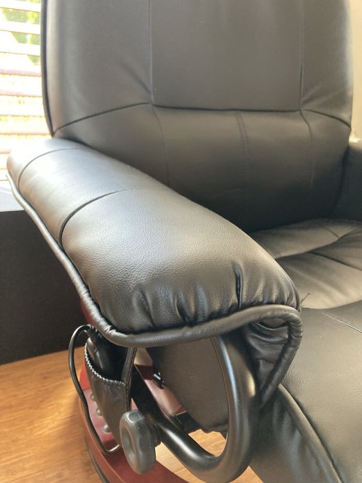 Fotel z funkcją masażu