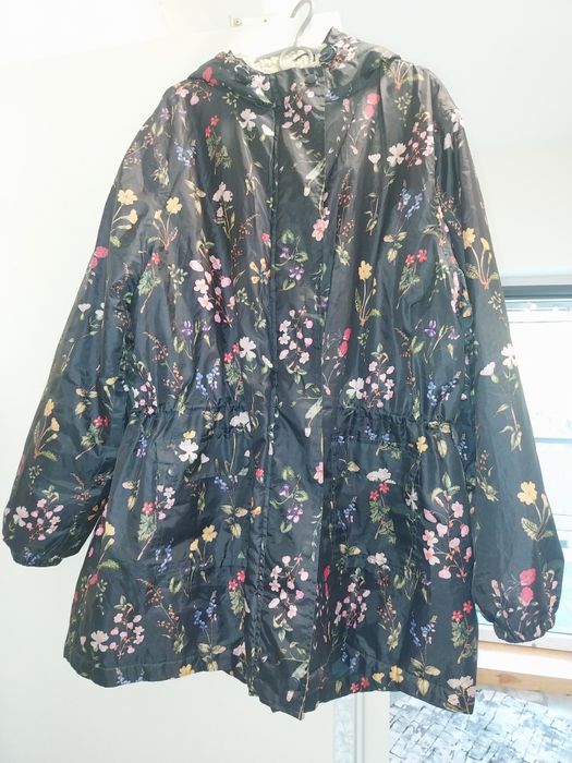 Zimowa urocza kurtka sciagacze kaptur