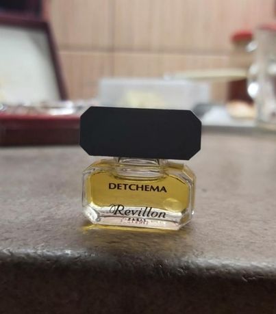 парфум мініатюра detchema