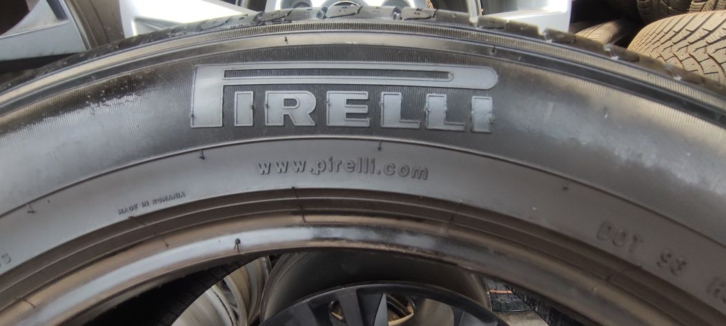 Шини резина R18 /235 / 55  Pirelli Scorpion Verde