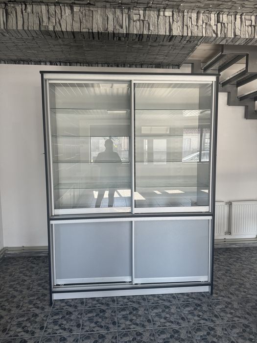 Вітрина в магазин