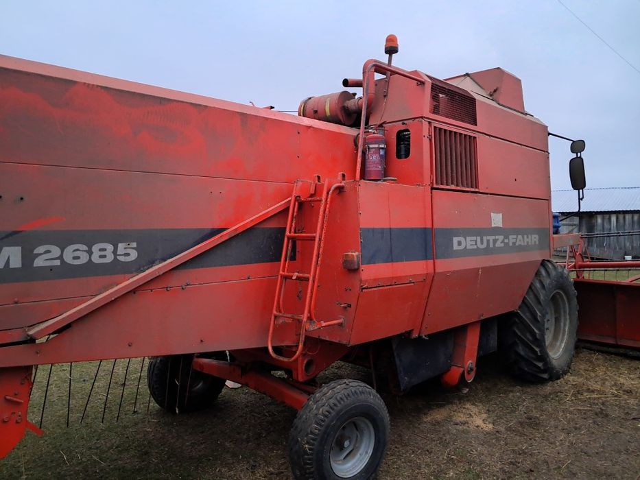 Kombajn zbożowy deutz fahr m2685