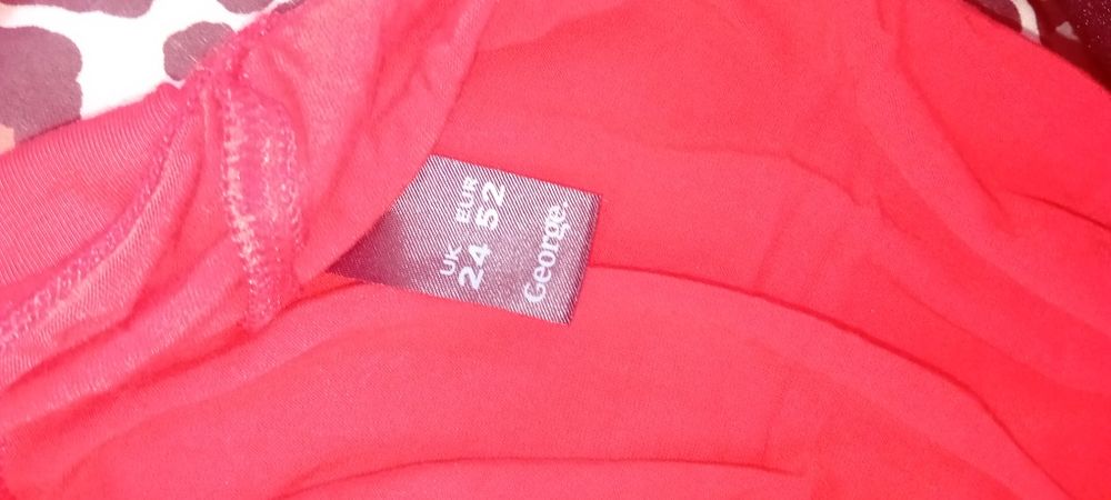 Bluzka czerwona elegancka z długim rękawem