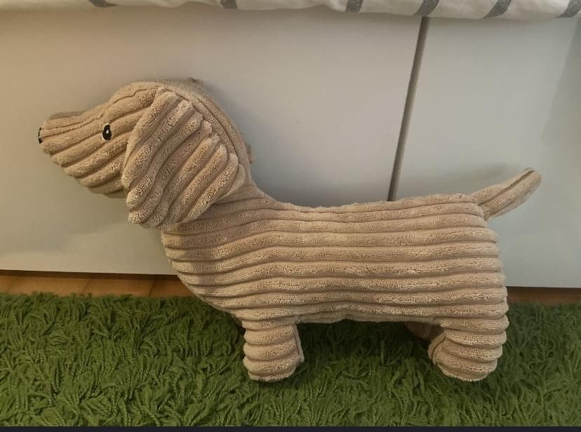 Peluche de cão salsicha