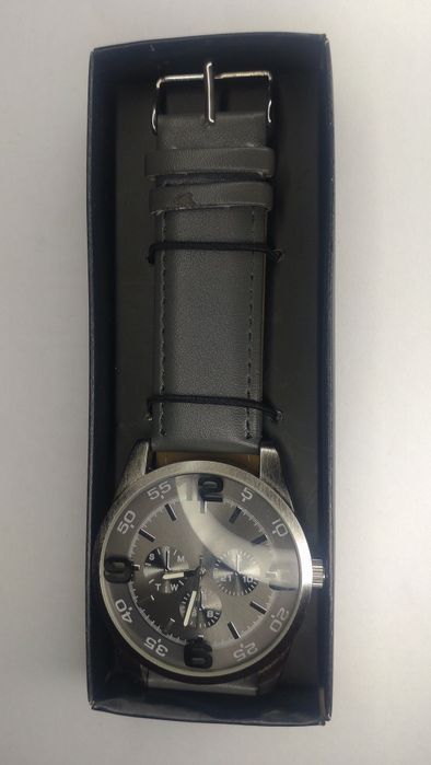 Наручные мужские часы AVON Harvey Watch