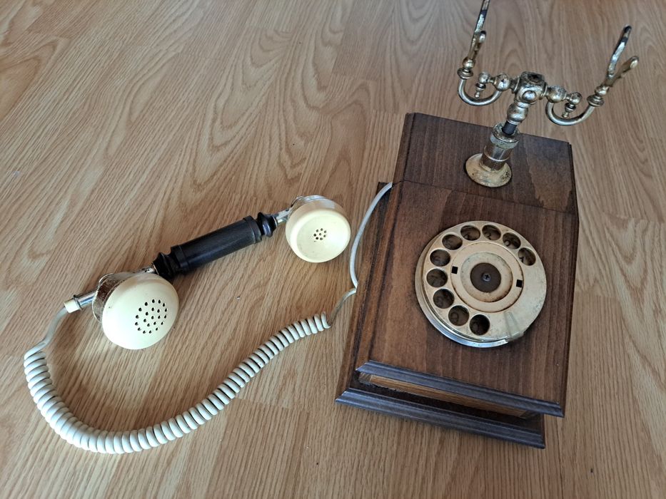 Telefone Antigo de Disco / Roleta