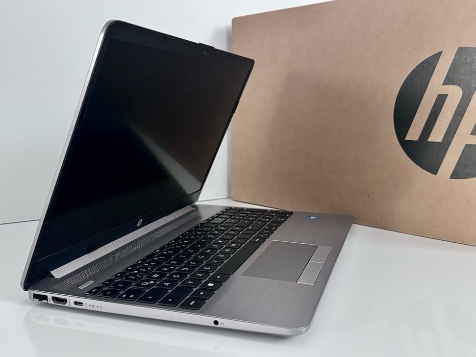 Новий Ноутбук HP 250 G9