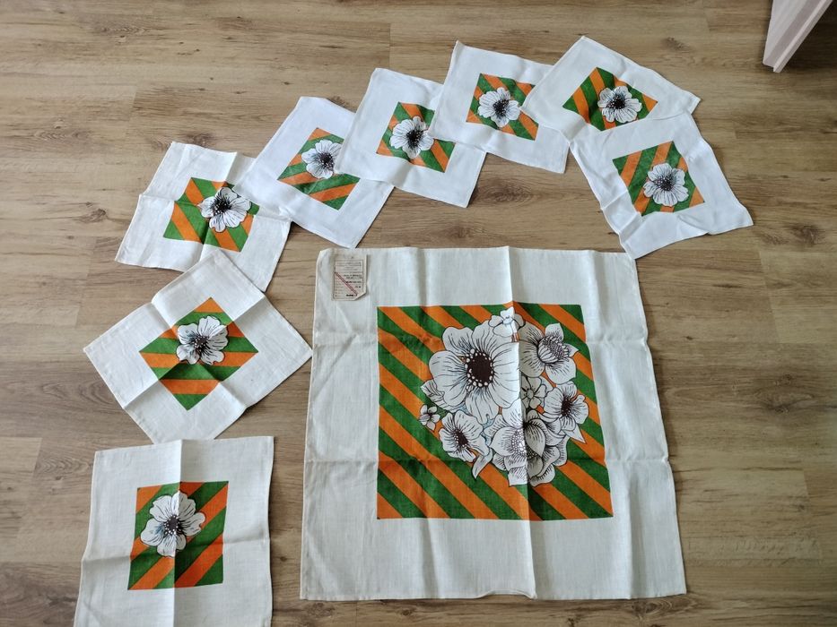 Obrus, serwetki lniane z PRL-u