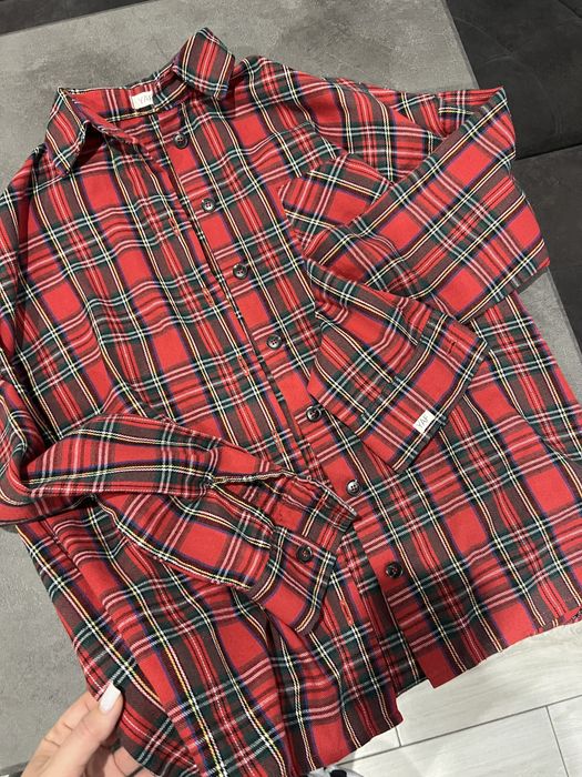 Трендова сорочка в клітинку