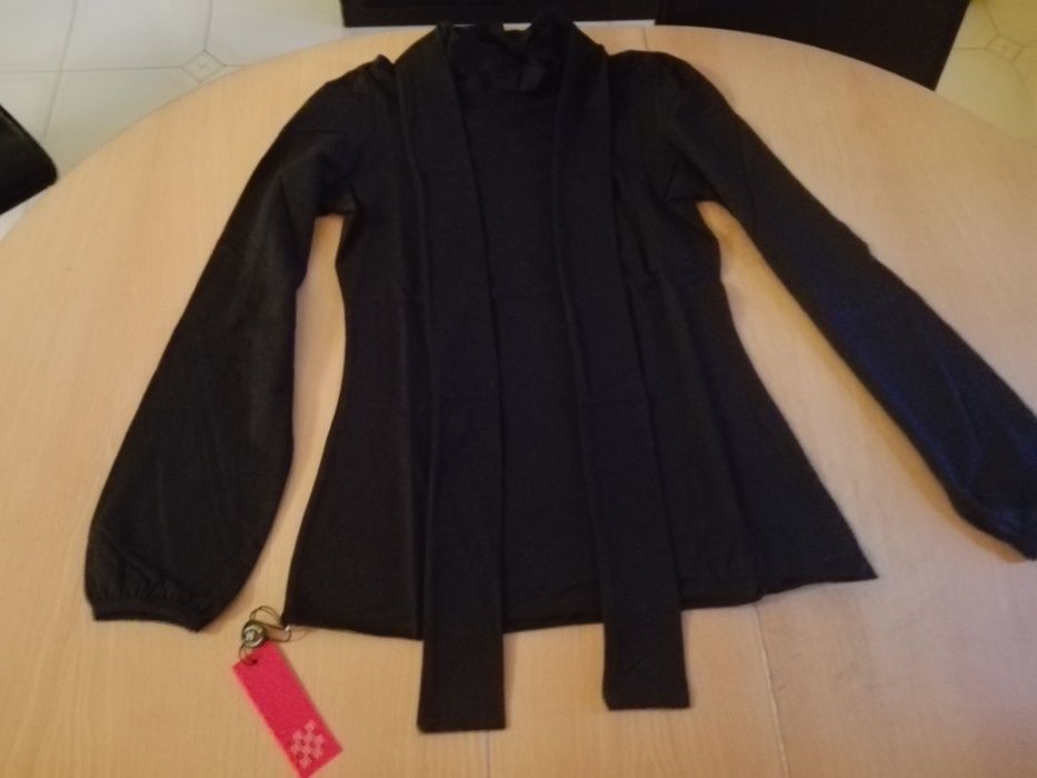 Vendo malha preta ch carolina herrera