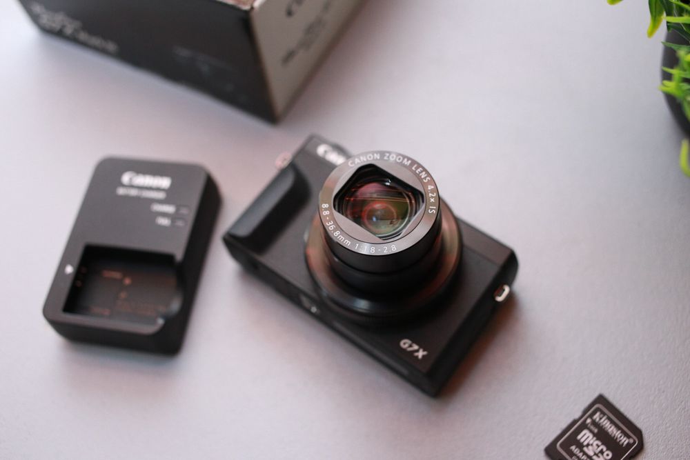 Canon G7x mark iii + 128gb