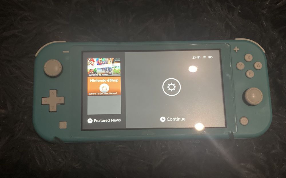 Konsola Nintendo Switch Lite w super stanie