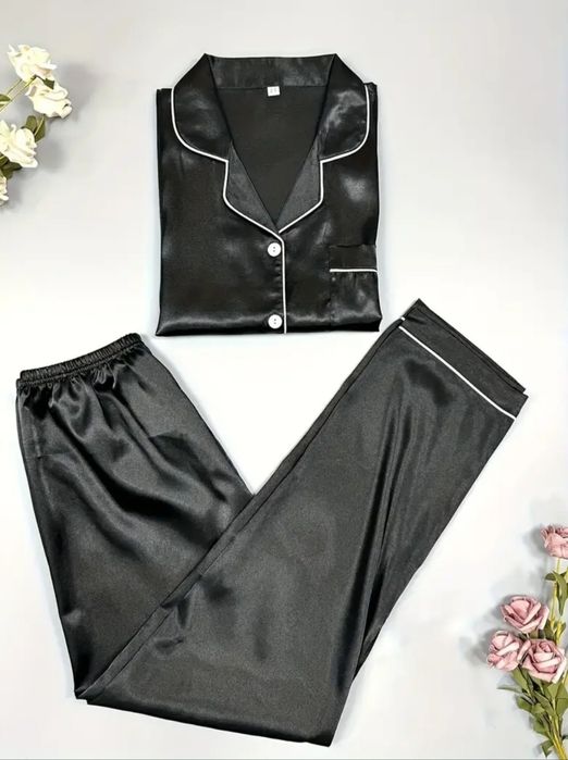 Атласна піжама  типу VS