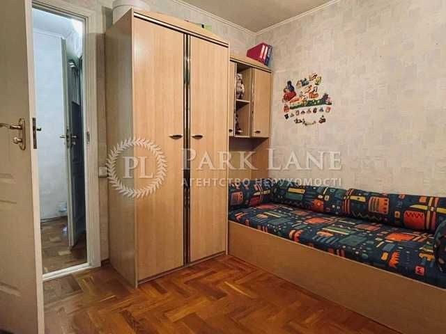 Оболонь ,Івасюка 20,Мінська ,Оболонська набережна .