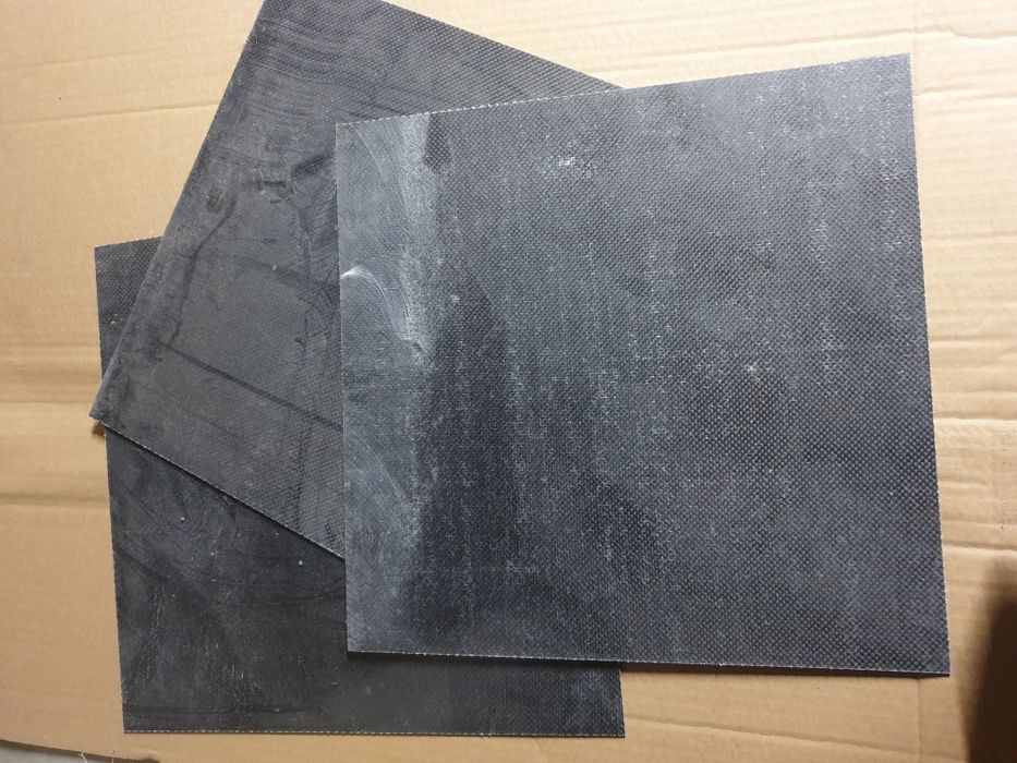 Карбон 2.5 мм та 3мм залишки, обрізки, обробка на ЧПУ ЧПК