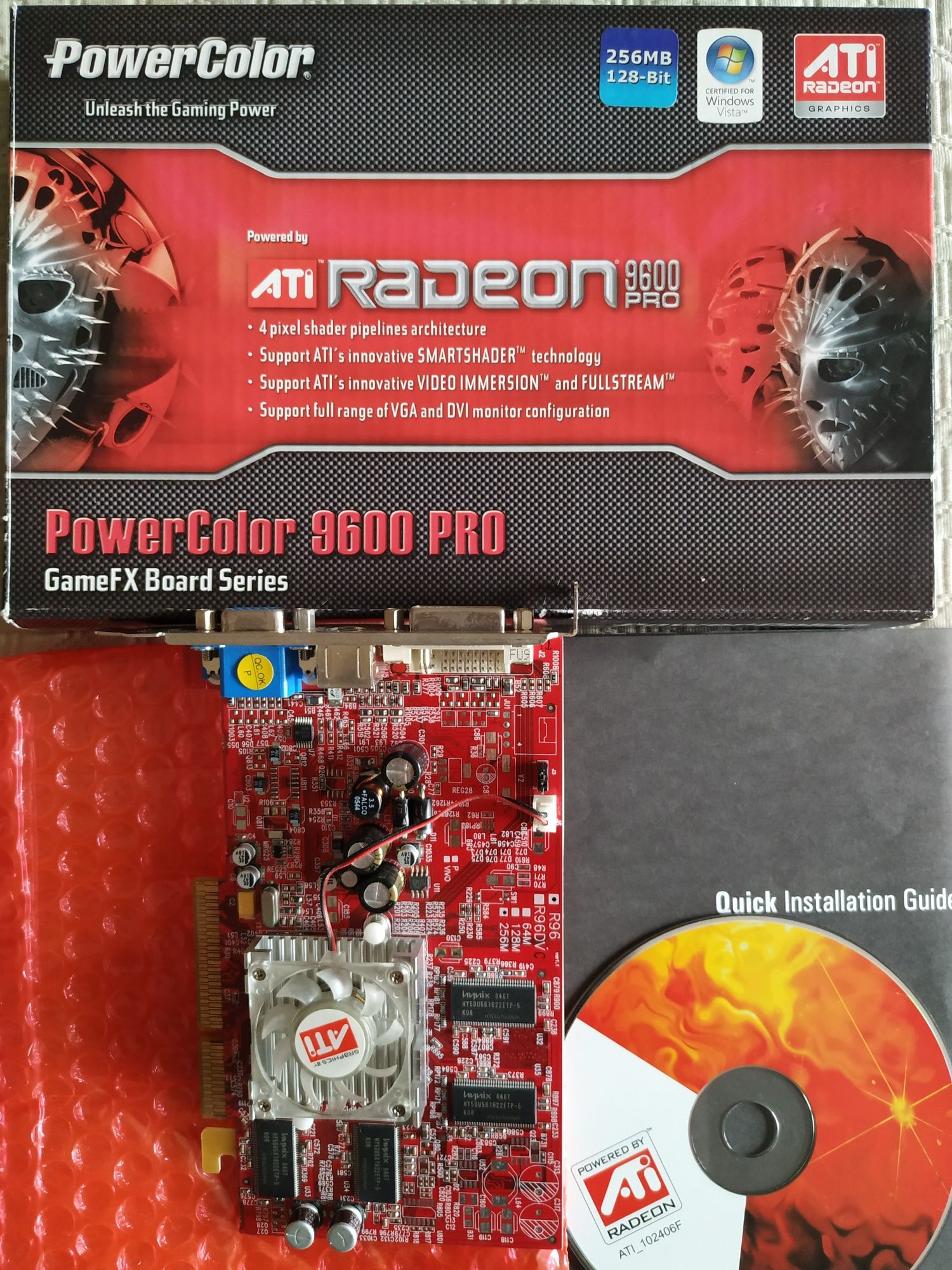 Placa gráfica ATI Radeon 9600 PRO.