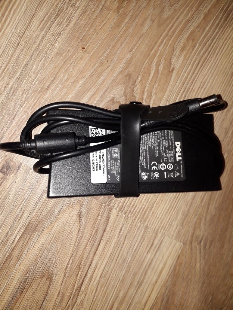 Dell Zasilacz 19,5V 4,62A 90W Pa-3E z grubą wtyczką 7.4mm - stan bdb.