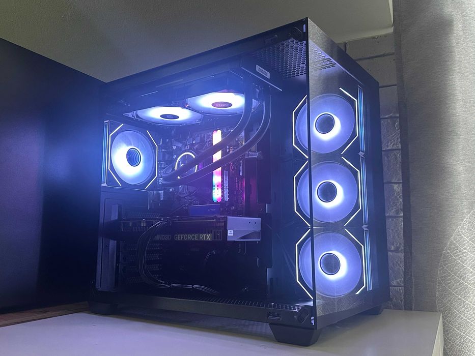 Nowy Komputer RTX 5060 Ryzen 5 FV23% AIO Akwarium Gamingowy do Gier