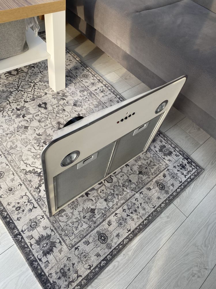 Okap IKEA Vindrum