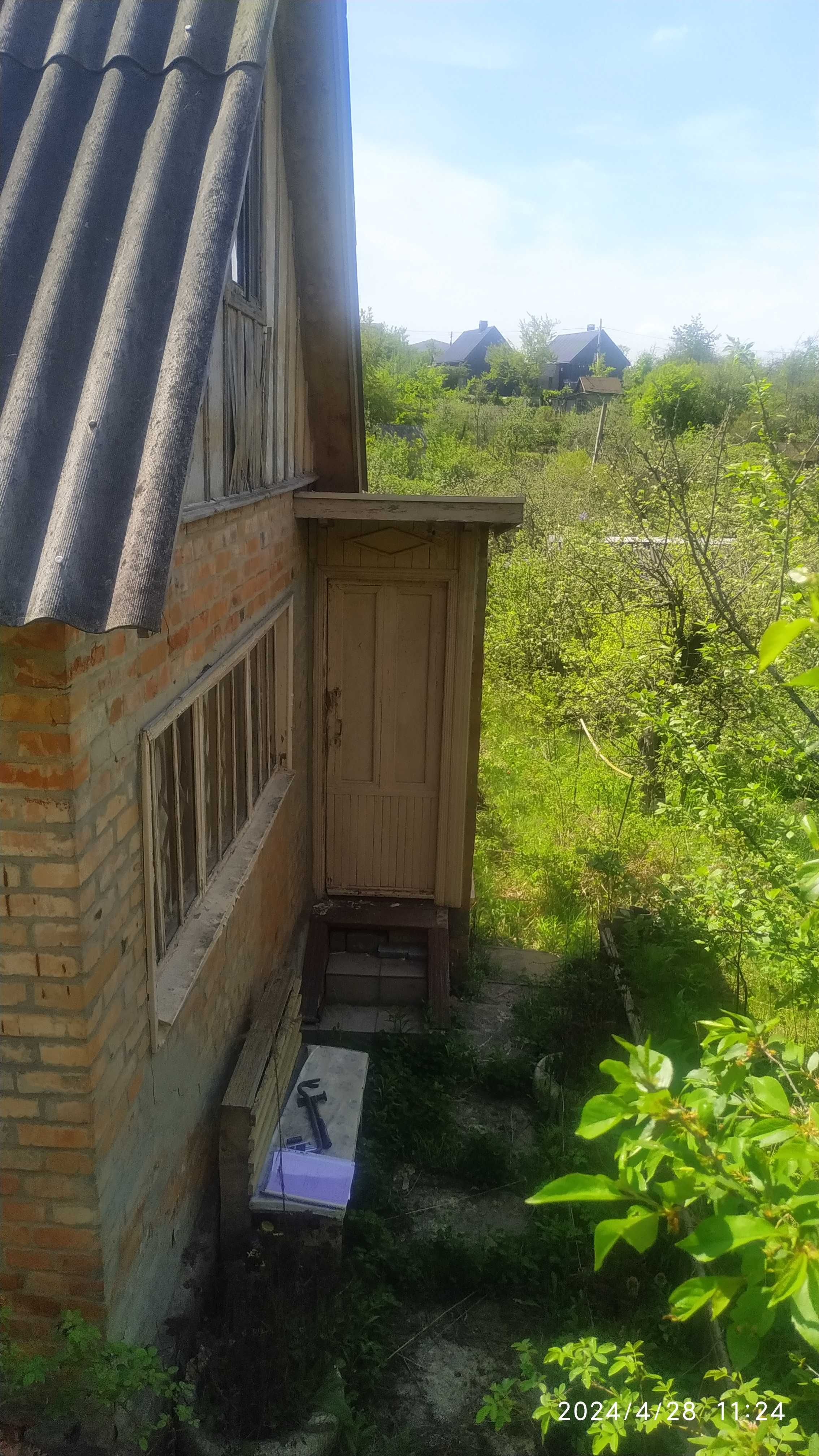 Зниження вартості! Дім та ділянка 6.5 пр. Науки 65 за церквою
