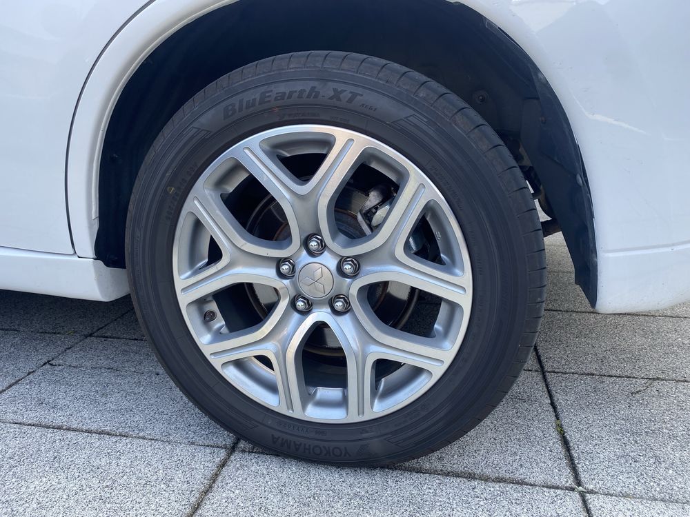 Jipe em bom estado, carro familiar confortavel
