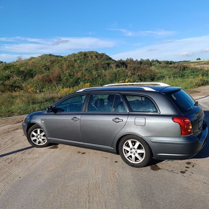 Toyota Avensis Kombi T25 1.8 b+LPG