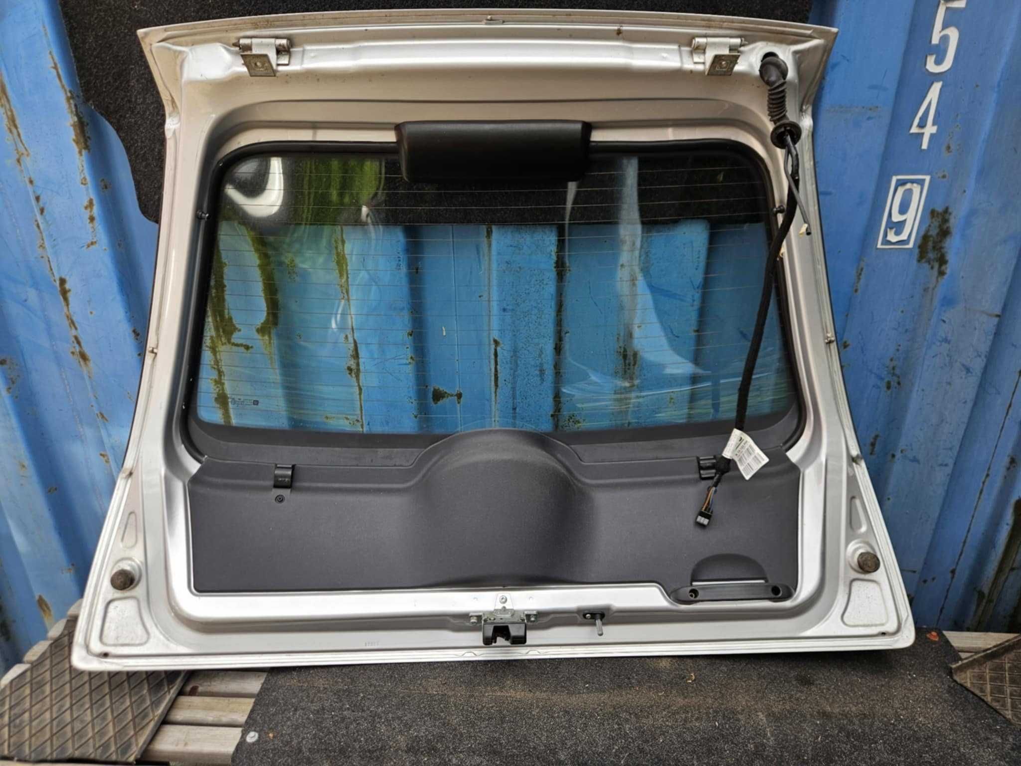 Klapa Tył Tylna Bagażnika Opel Corsa C 5D KOD LAKIERU Z157