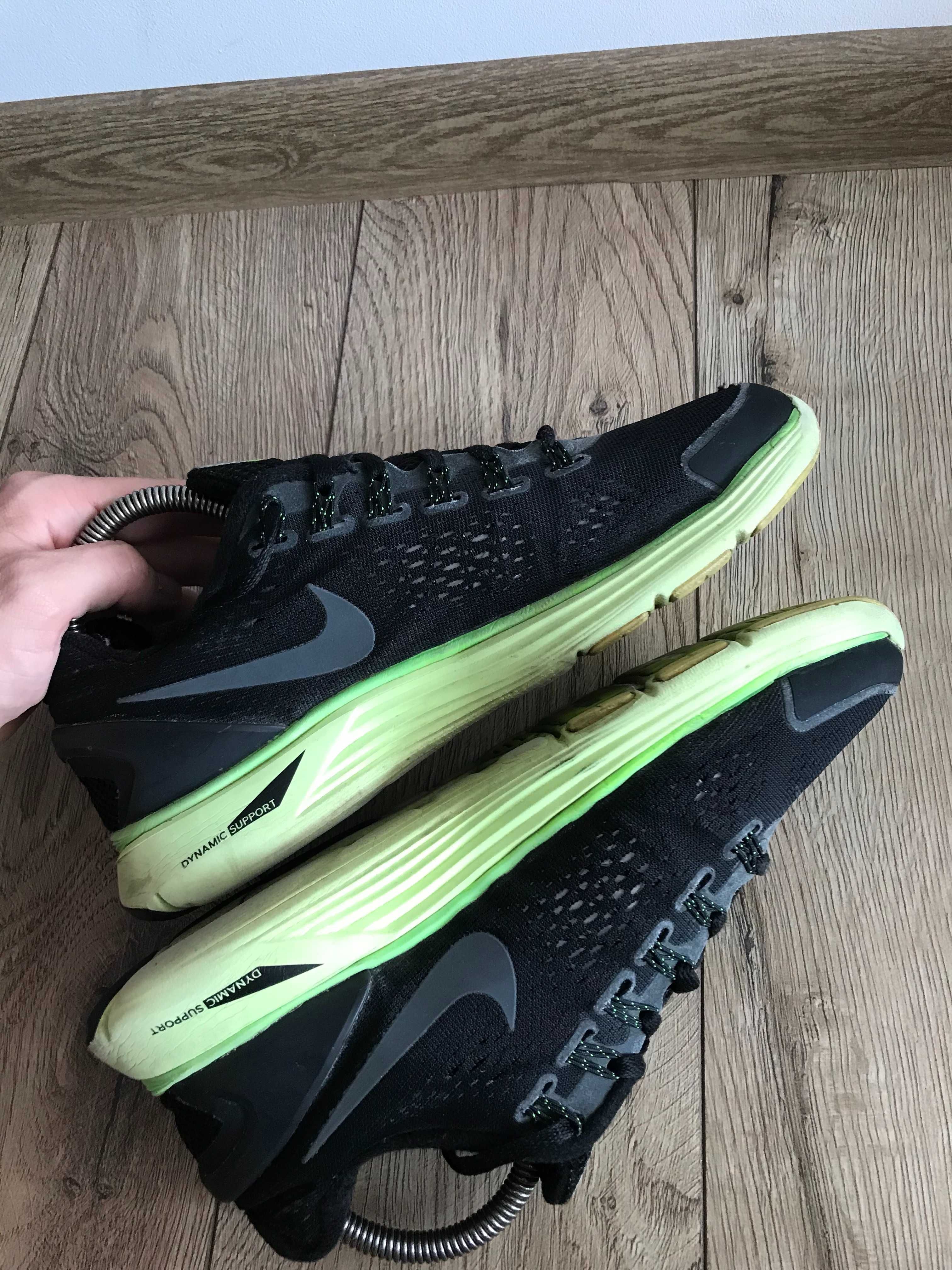 Buty Nike Lunarlon reflective rozm. 40