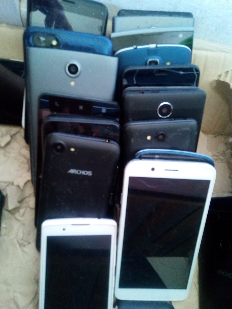 Продам смартфони Archos гуртом,1лот