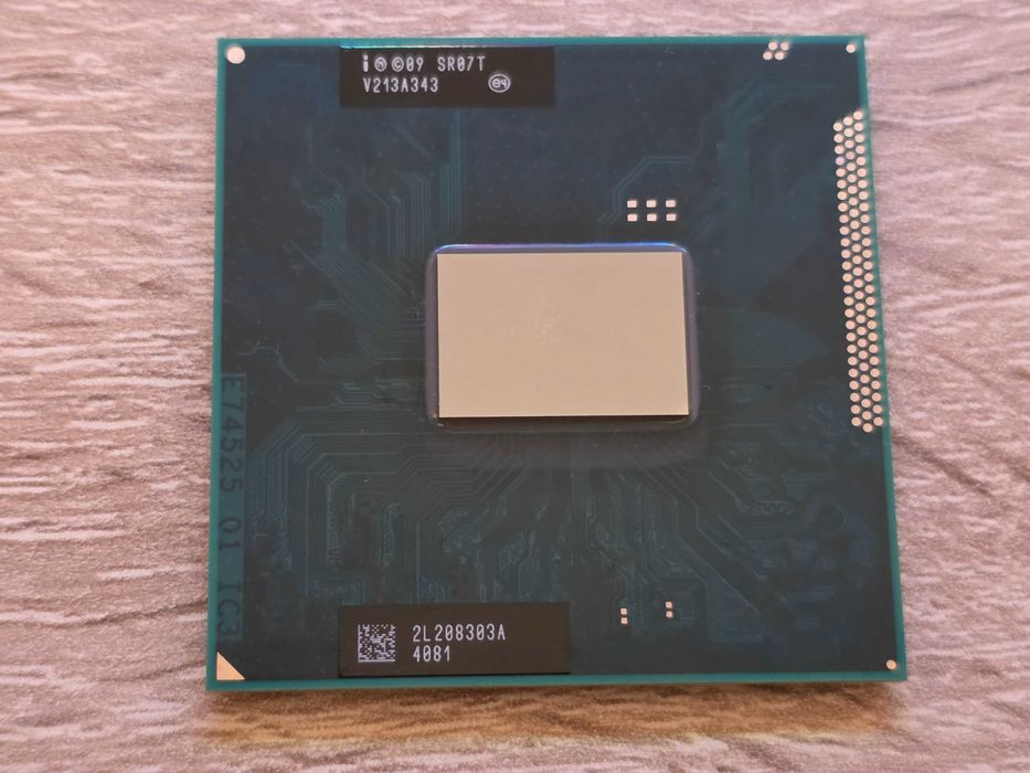 Procesor Intel Pentium B950 2.10GHz SR07T Socket: PGA988