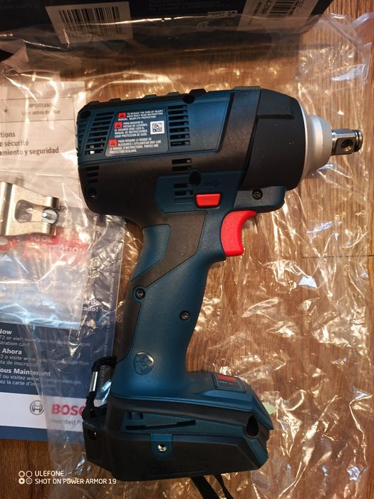 Bosch 18VGDS-221N brushless impact wrench