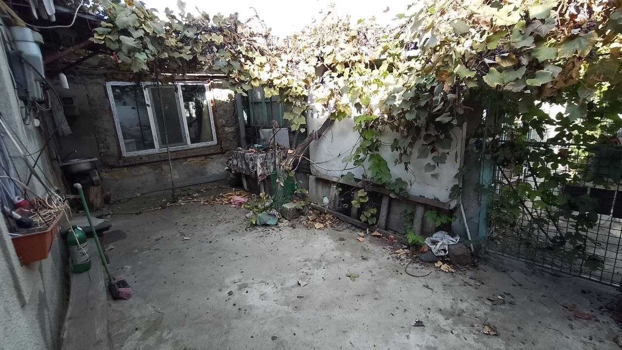 Продаётся часть дома на Слободке с гаражом и АГВ