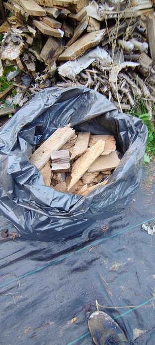 Oddam drewno do palenia w piecu