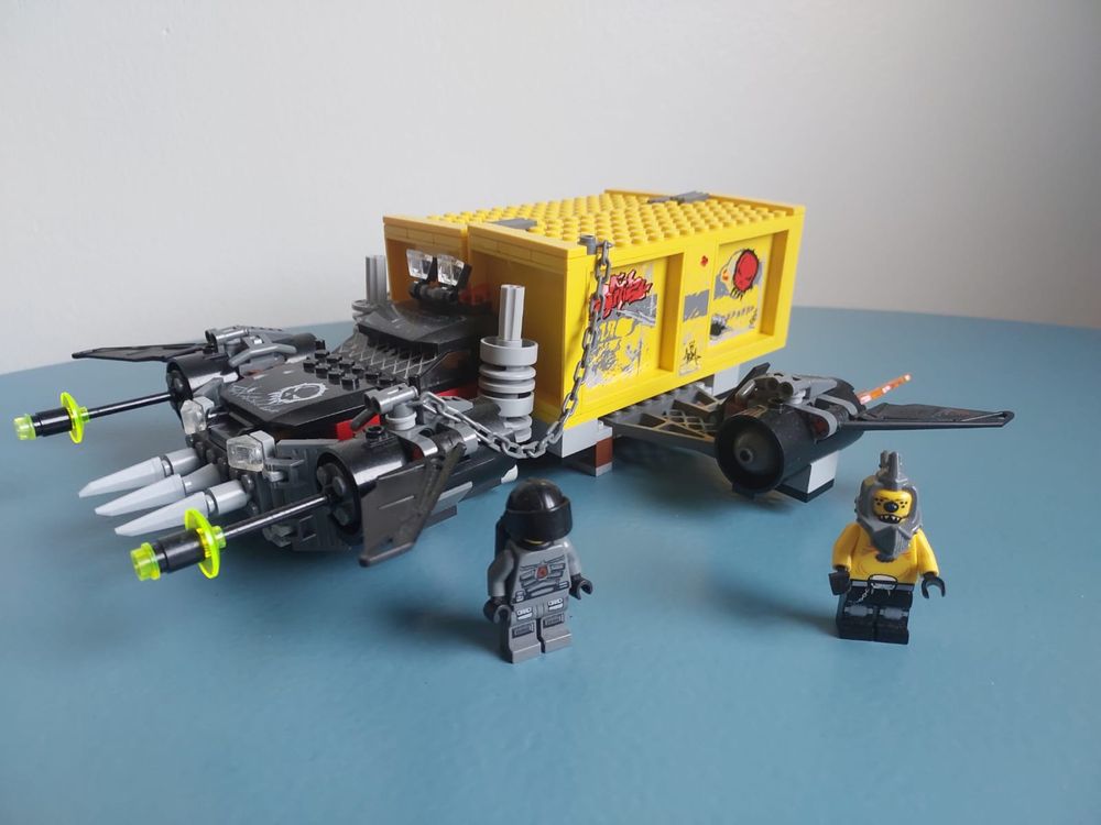 Lego space police 5972 Space Truck