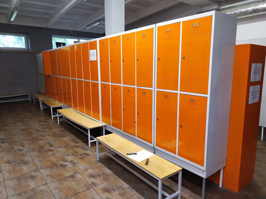 Szafka pracownicza ubraniowa BHP 8 osobowa metalowa