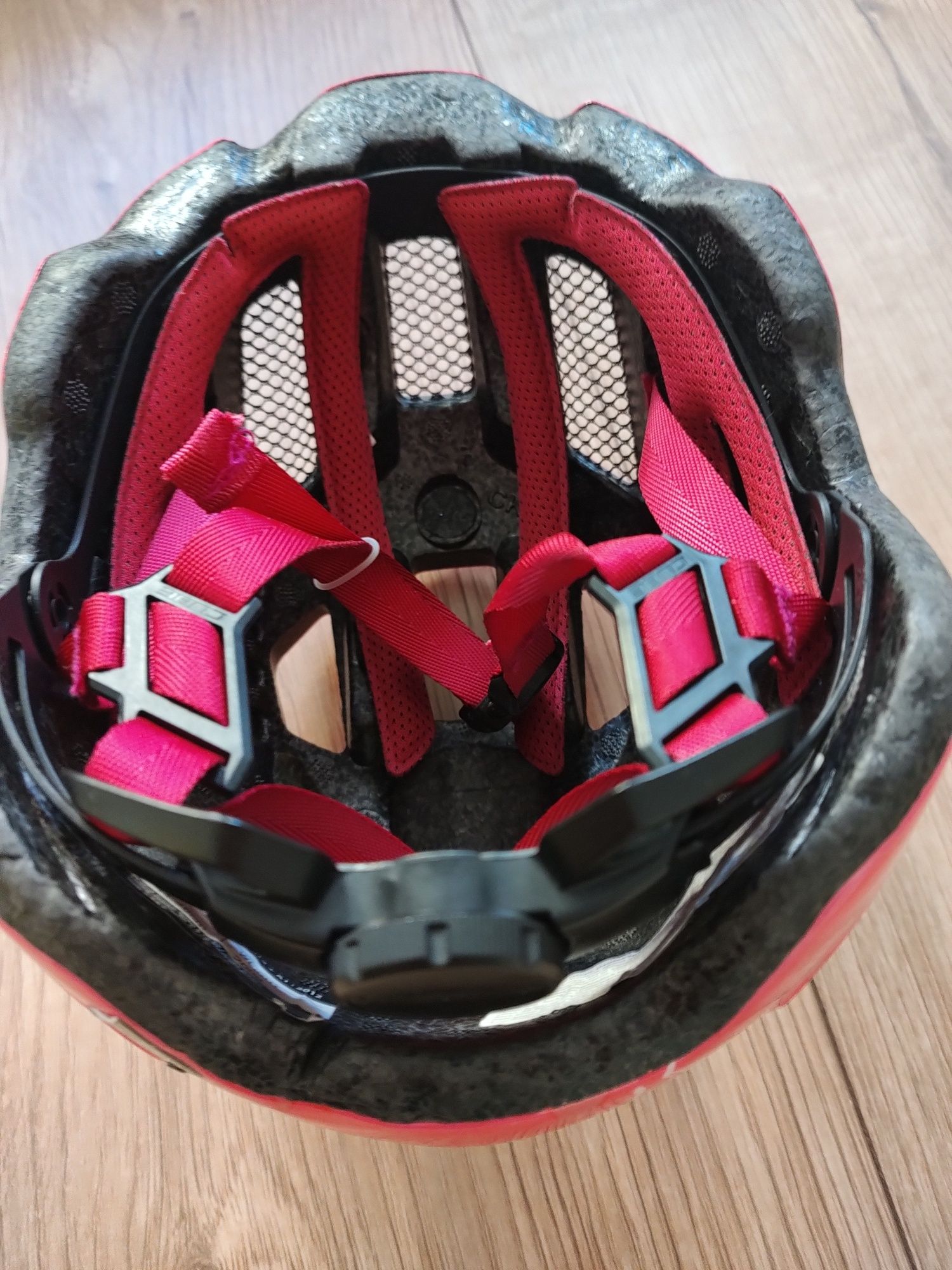 Kask rowerowy ,dziecięcy Cube